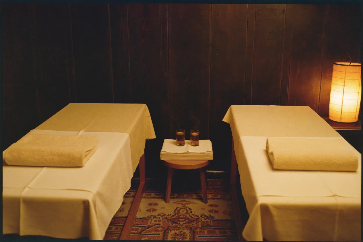 Two treatment tables side by side in the duo room